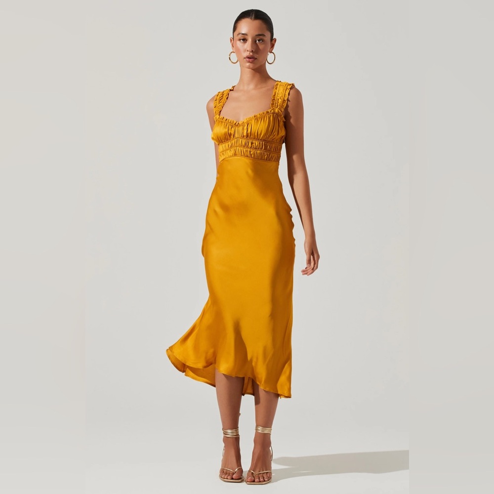 ASTR 💛 Enola Satin Smocked Midi Dress